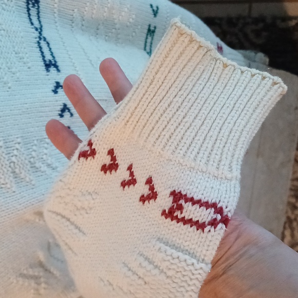 Woolrich mens vintage 100% cotton Crewneck Sweater red green natural Holiday M - Picture 15 of 15